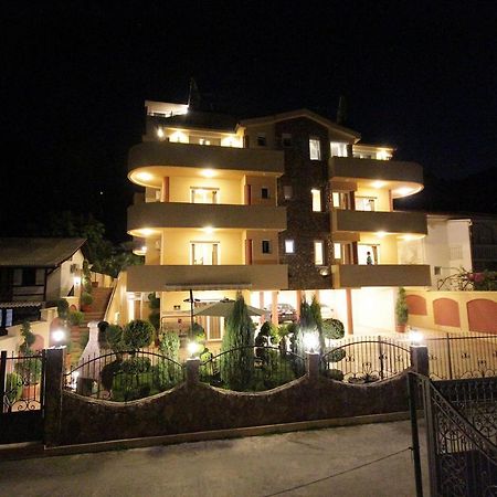 Villa Jupok バール エクステリア 写真
