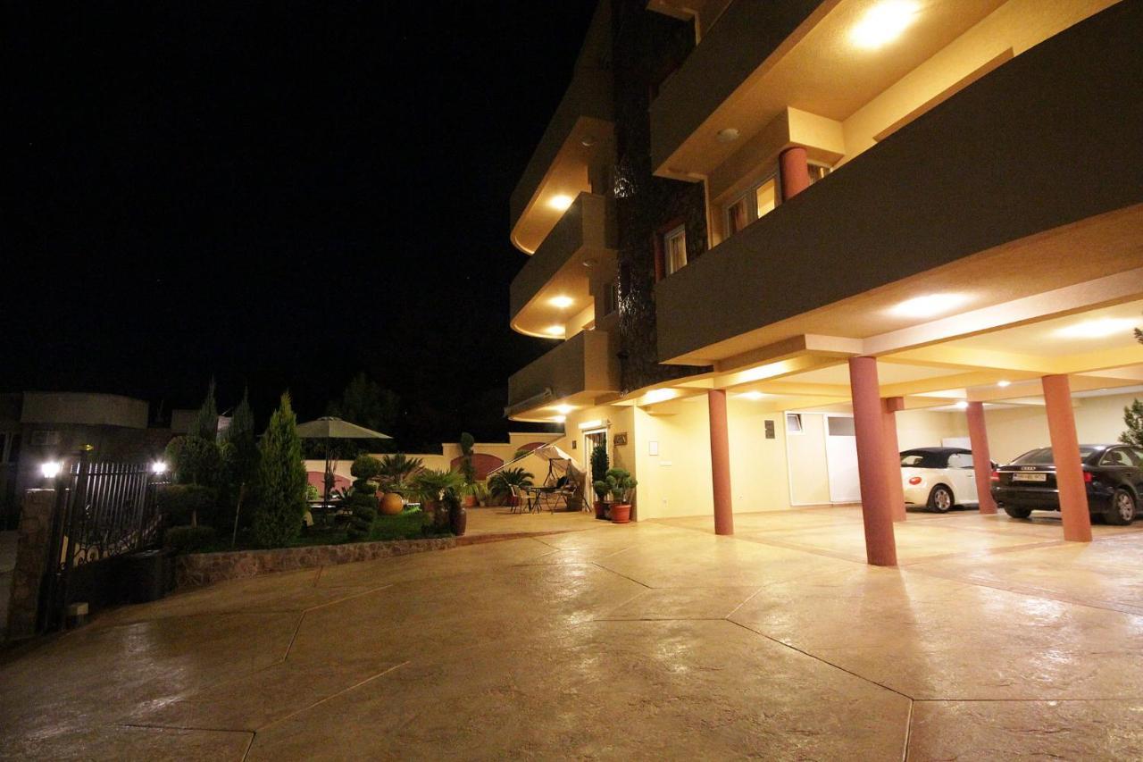 Villa Jupok バール エクステリア 写真