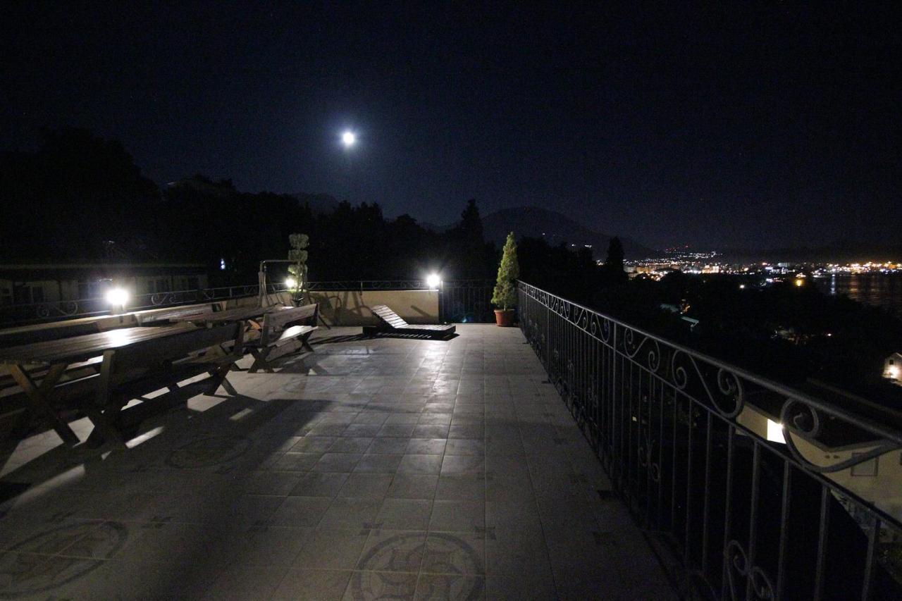 Villa Jupok バール エクステリア 写真